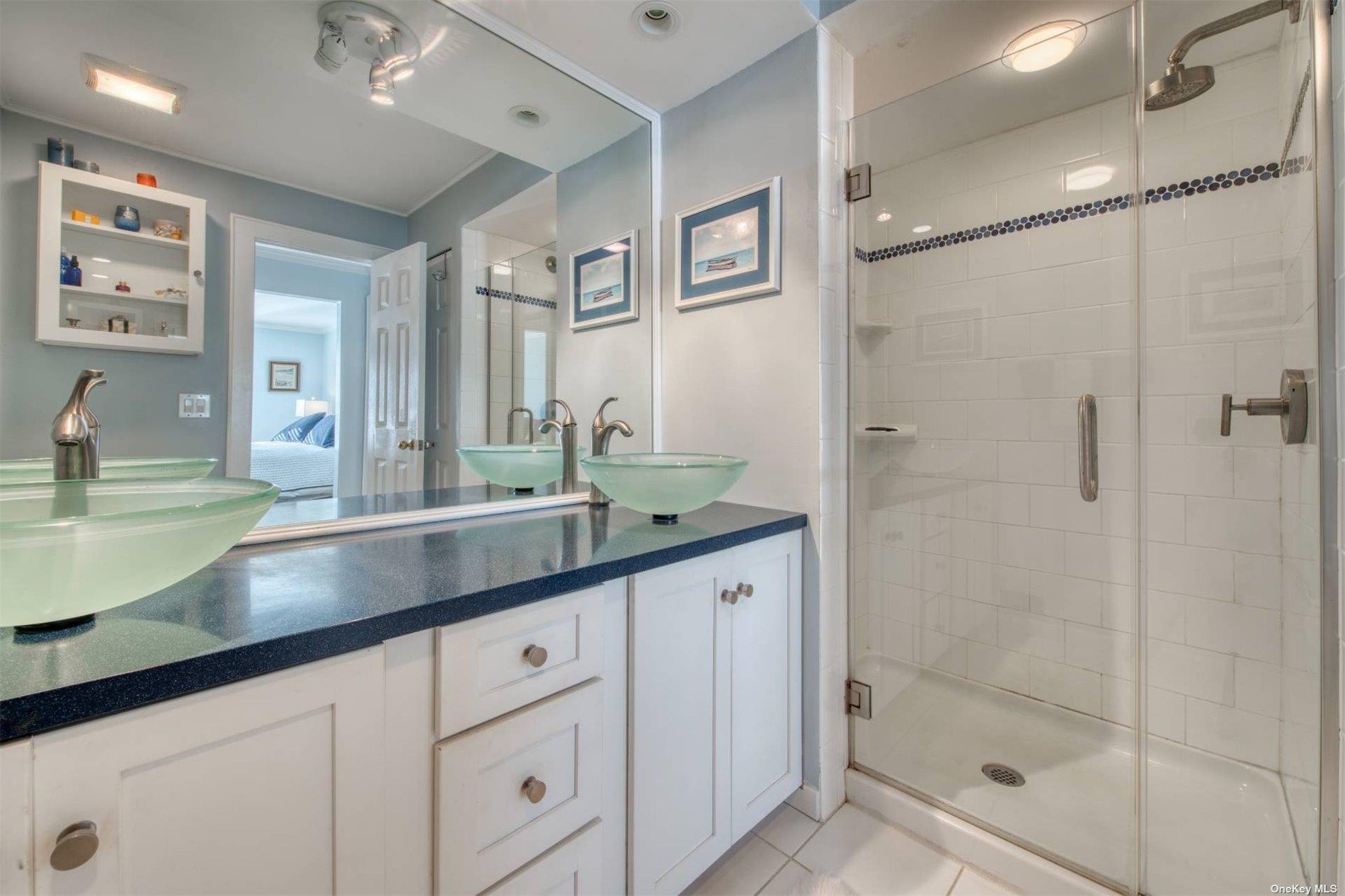 8 Oyster Point, Greenport, NY 11944