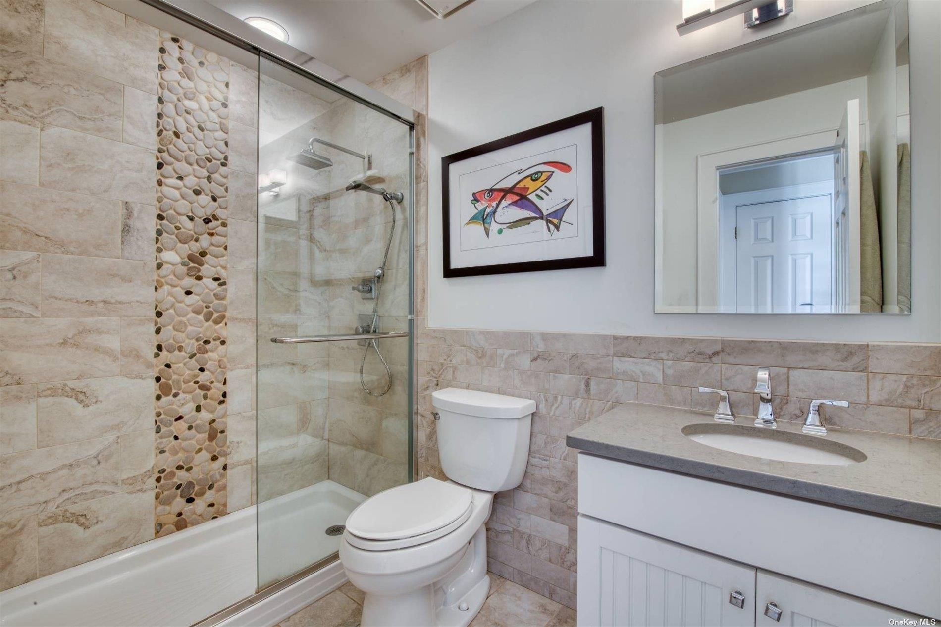 8 Oyster Point, Greenport, NY 11944