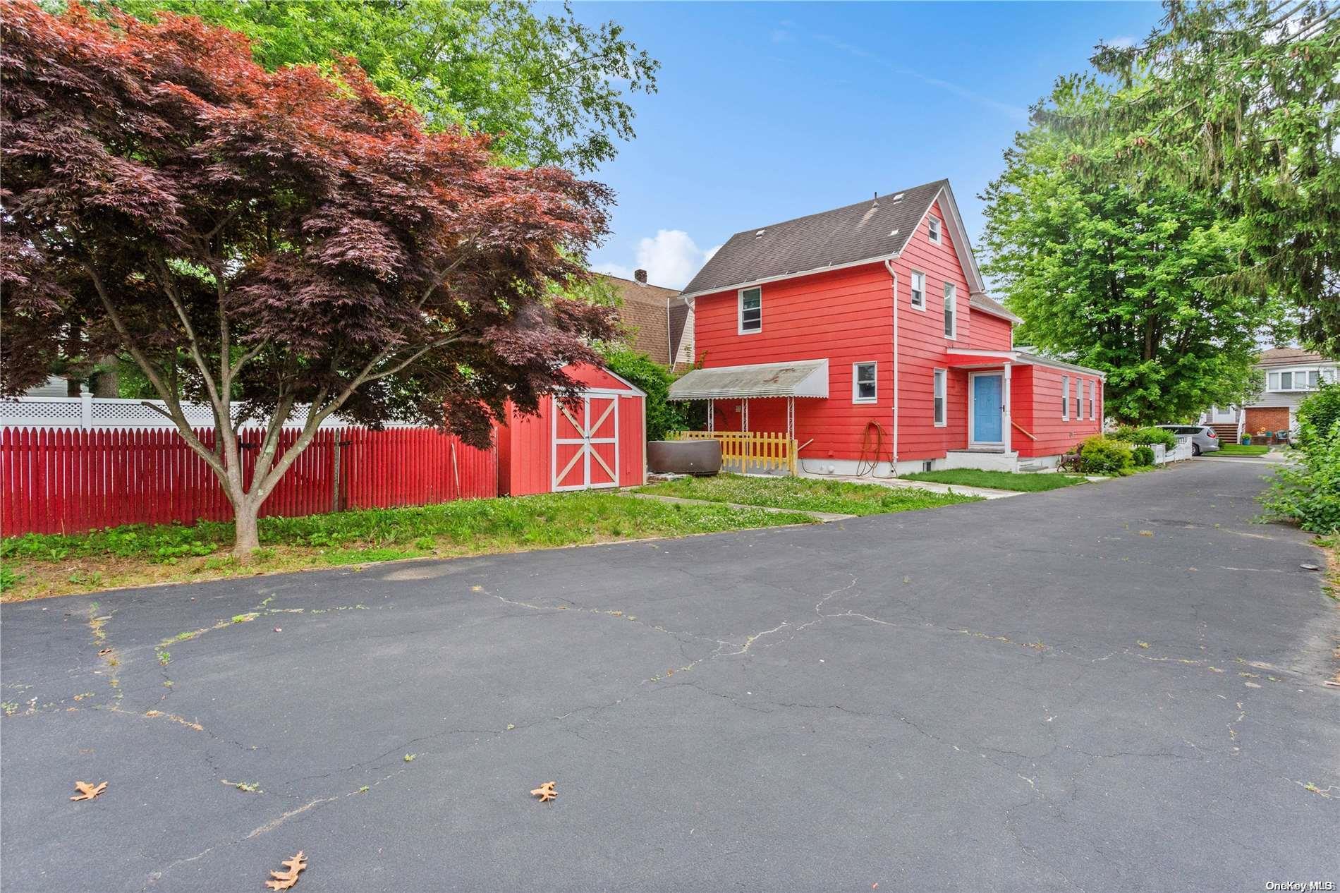 2814 Weeks Avenue, Oceanside, NY 11572
