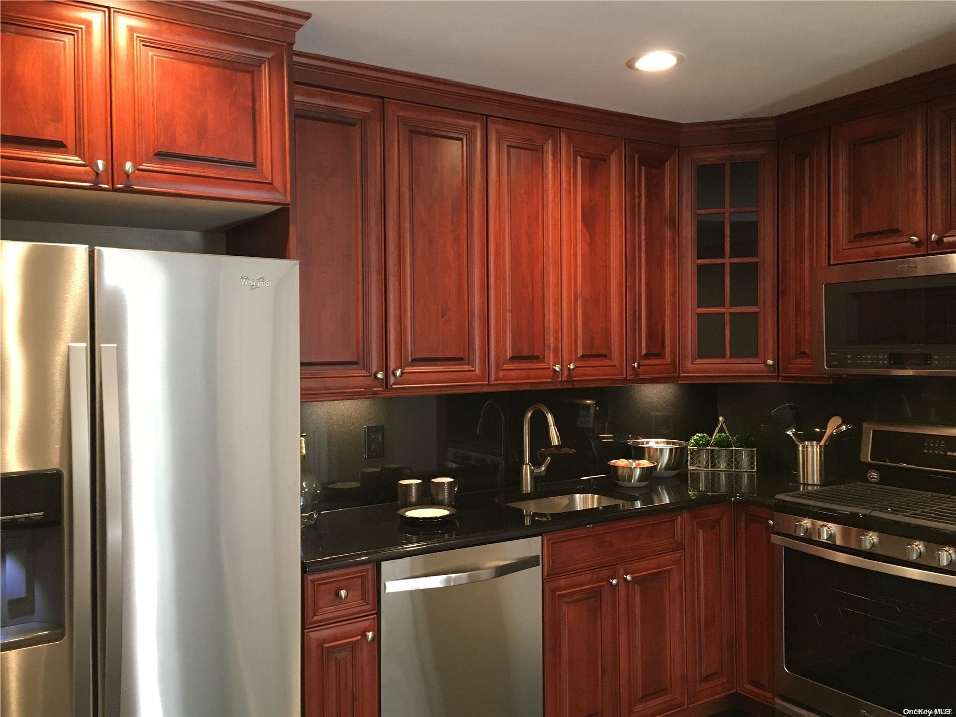 1 Brookwood Drive # 1304 B, Coram, NY 11727