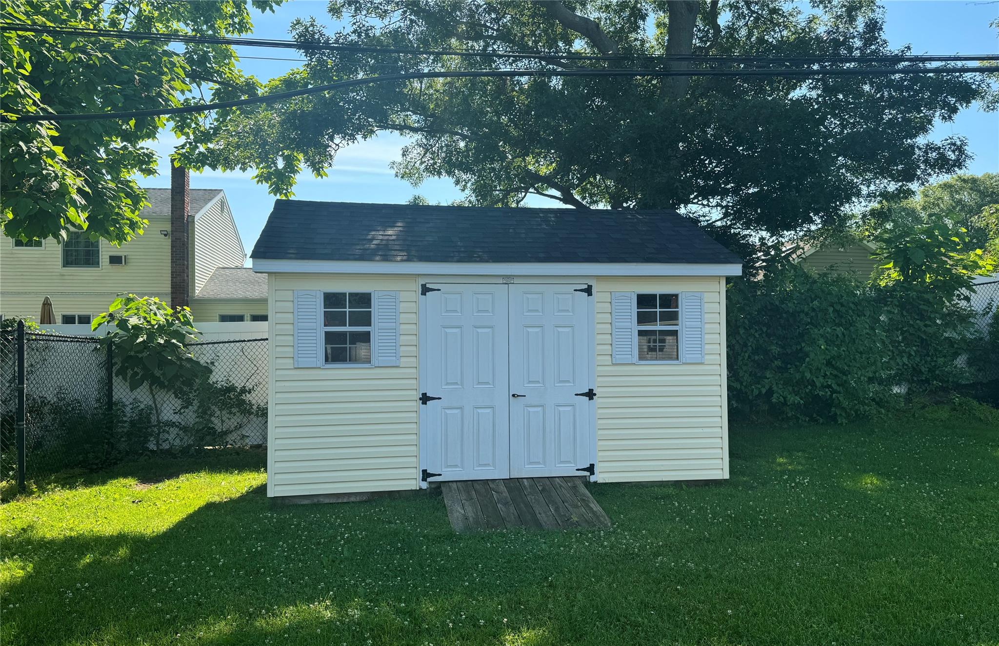 47 College Hills Drive, Farmingville, NY 11738