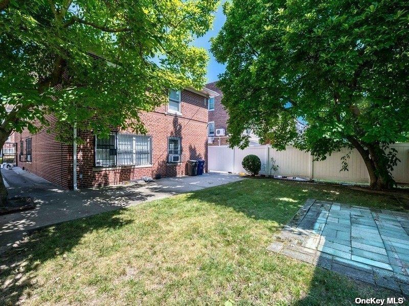 22-61 47th Street, Astoria, NY 11105