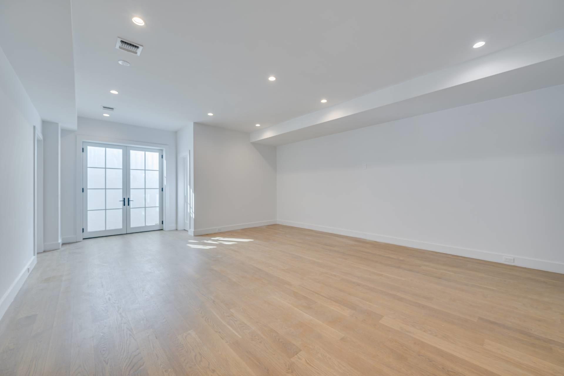 237 N Magee Street, Southampton, NY 11968