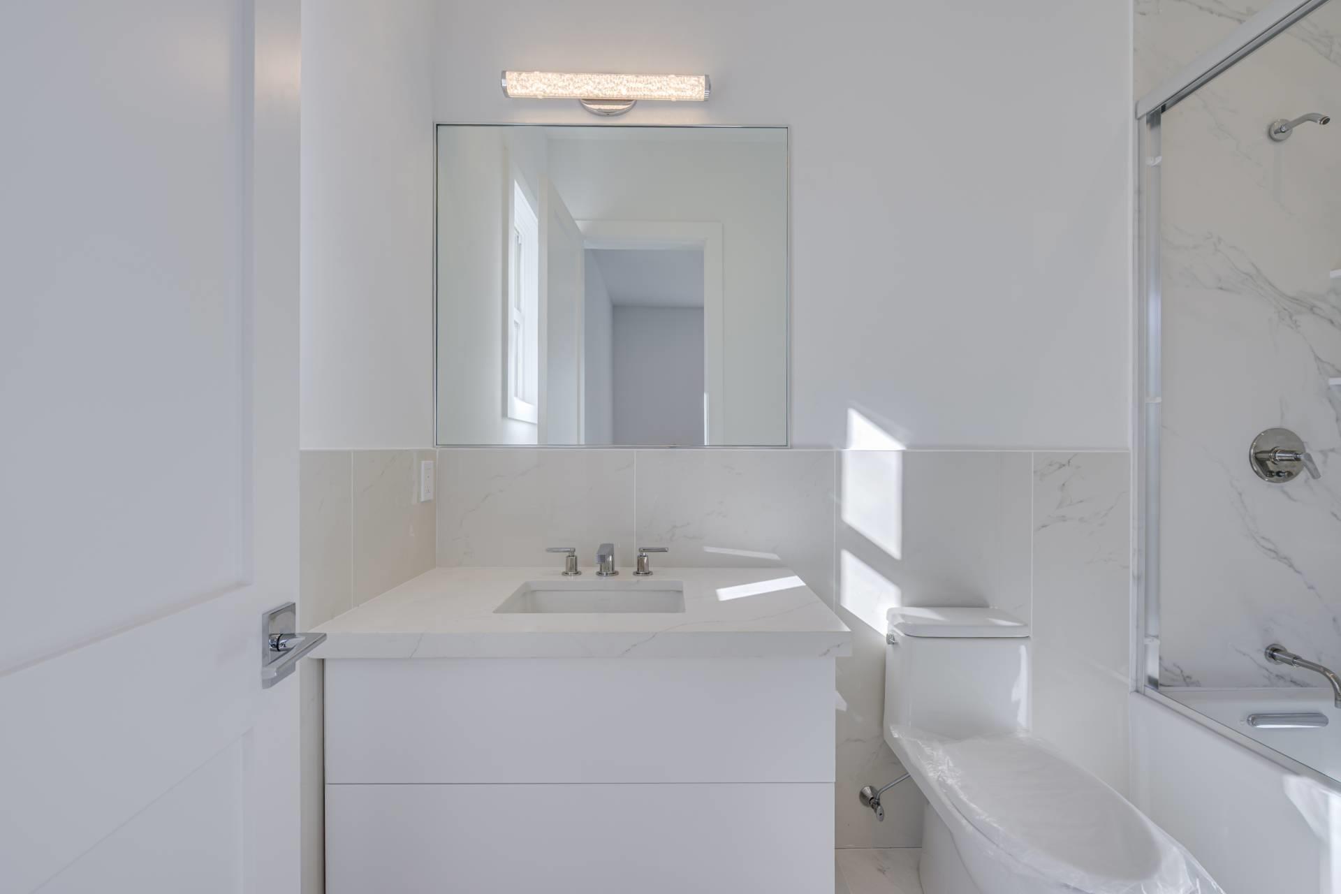 237 N Magee Street, Southampton, NY 11968