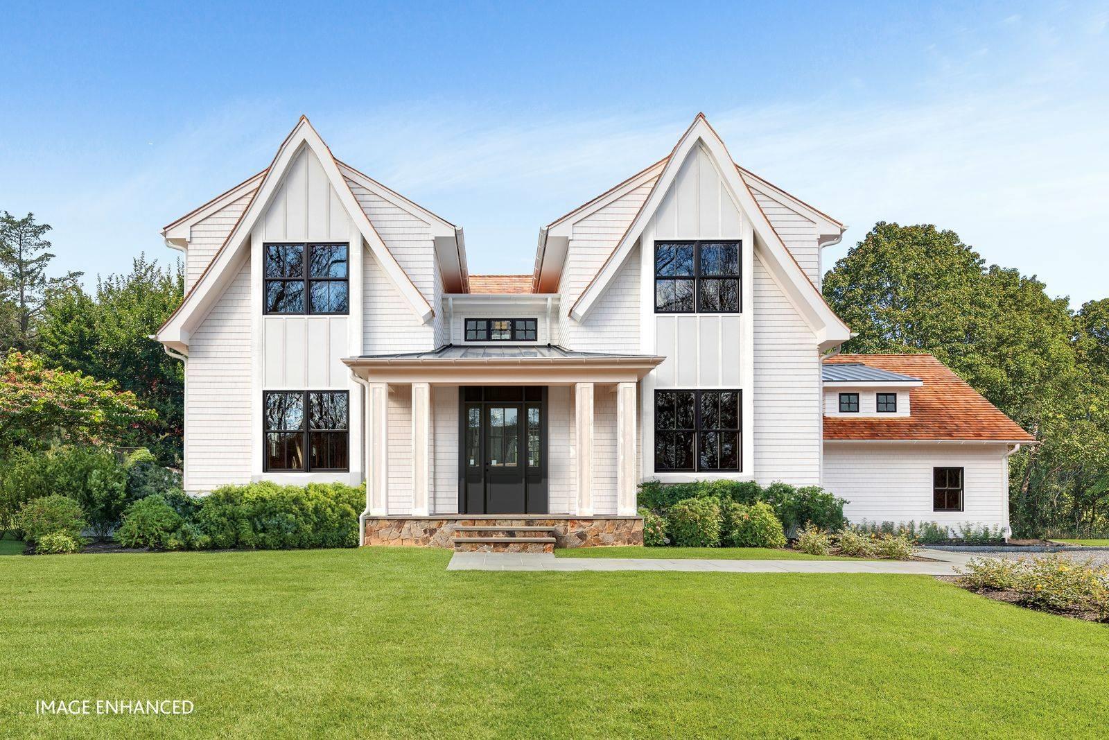 237 N Magee Street, Southampton, NY 11968