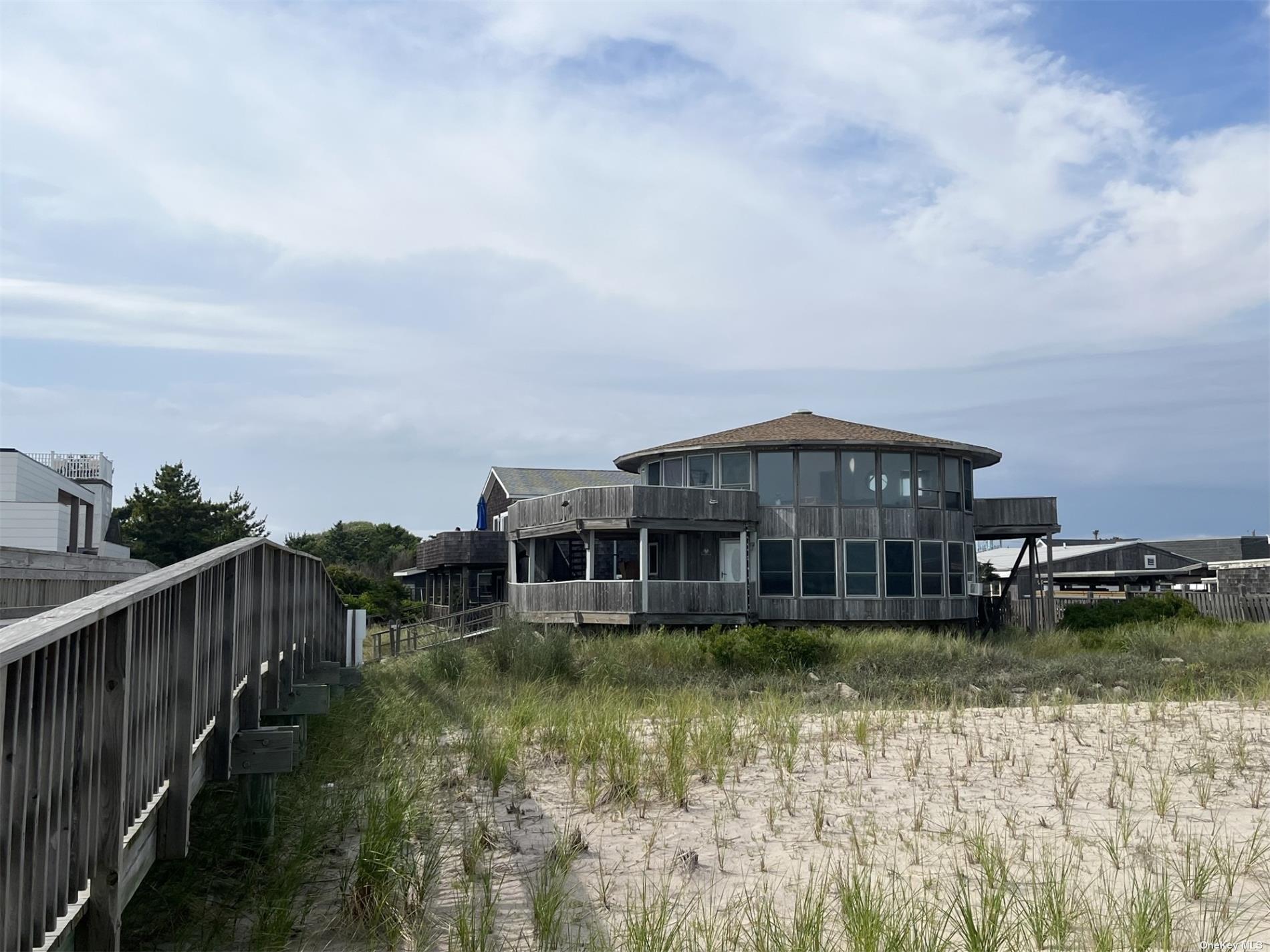 85 Bungalow Walk, Ocean Beach, NY 11770