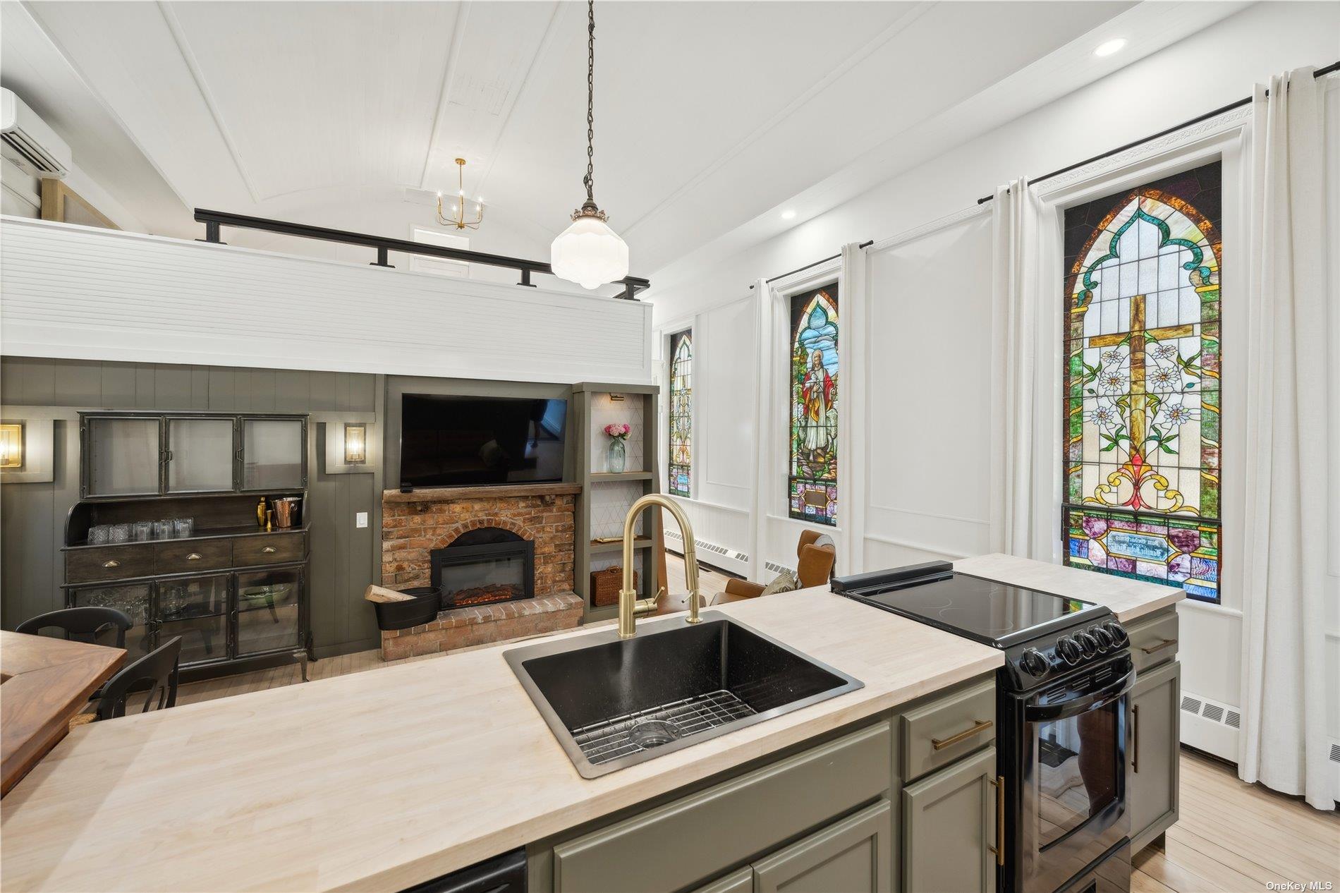 248 5th Avenue, Greenport, NY 11944