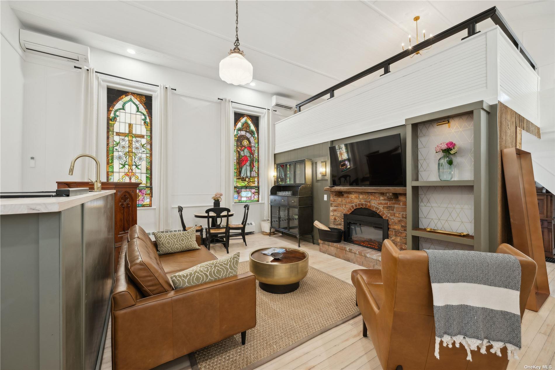 248 5th Avenue, Greenport, NY 11944