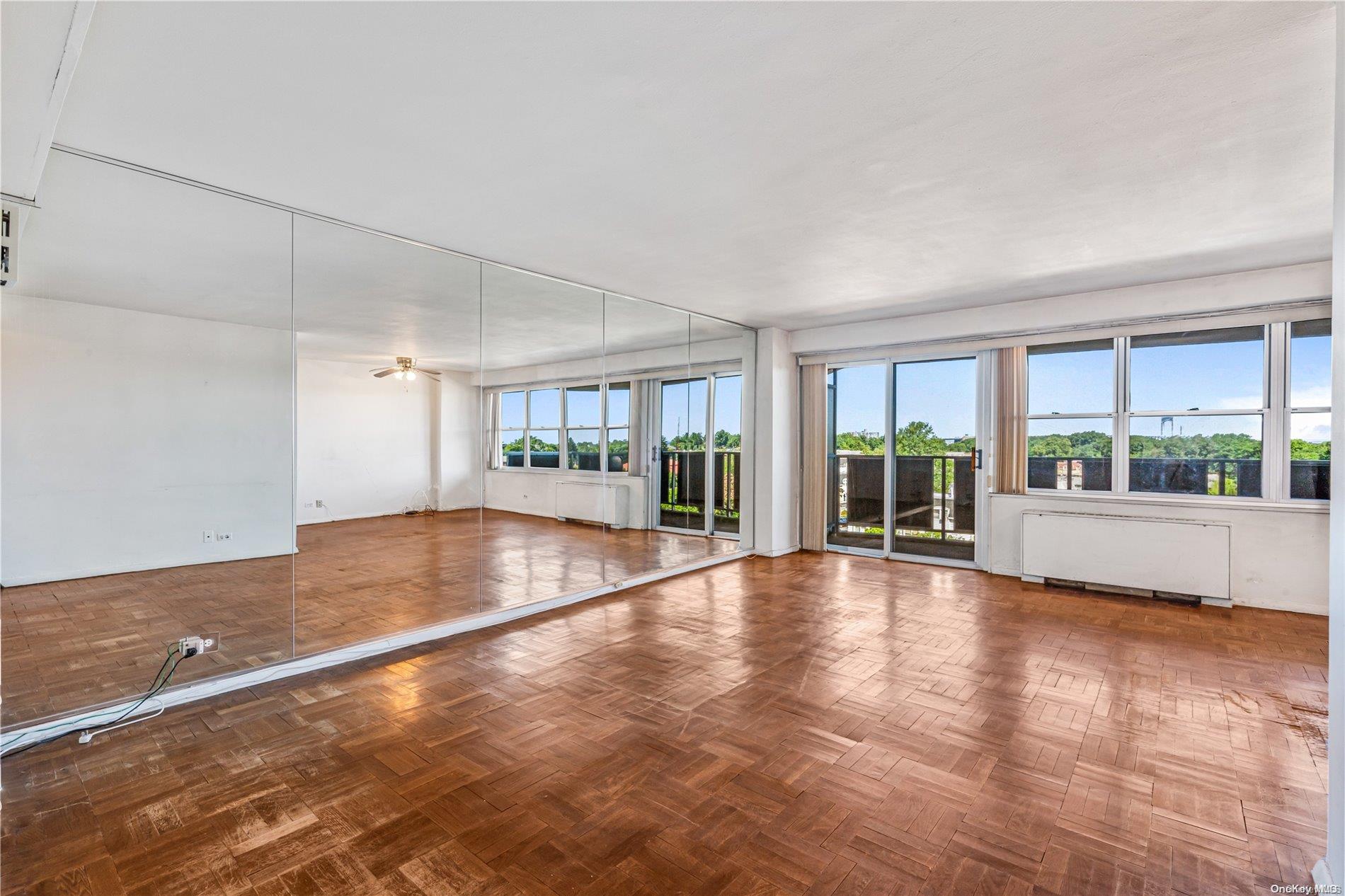 17-85 215th Street # 6R, Bayside, NY 11360