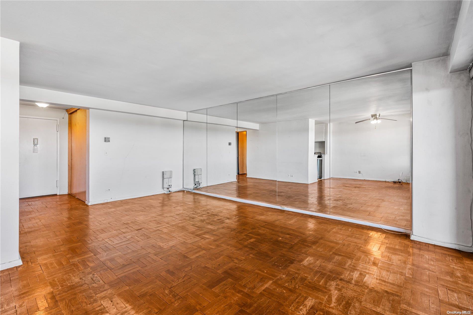 17-85 215th Street # 6R, Bayside, NY 11360