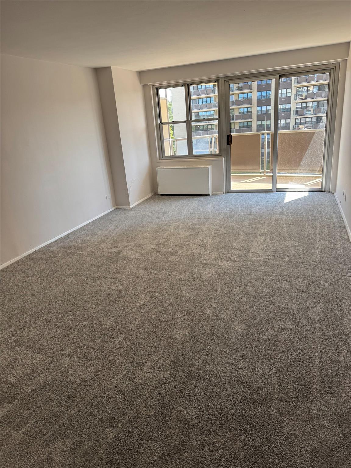 17-85 215 Street # 4J, Bayside, NY 11360