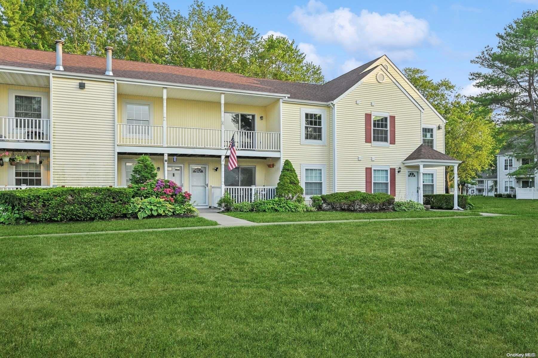 241 Fairview Circle # 241, Middle Island, NY 11953