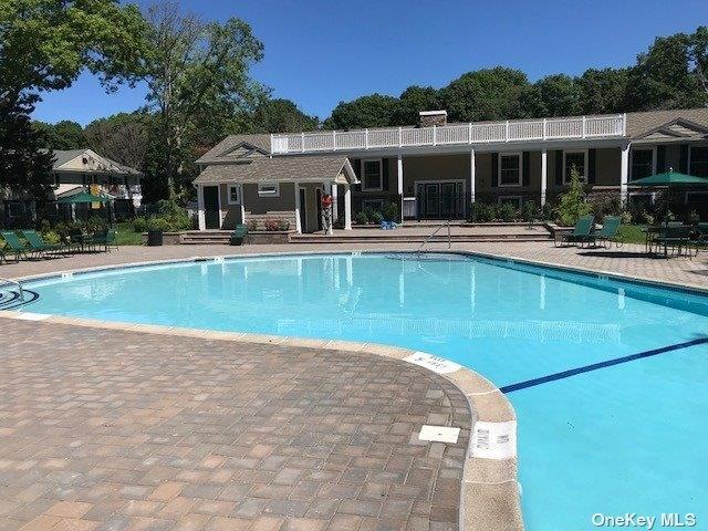 1 Brookwood Drive # 2104B, Coram, NY 11727