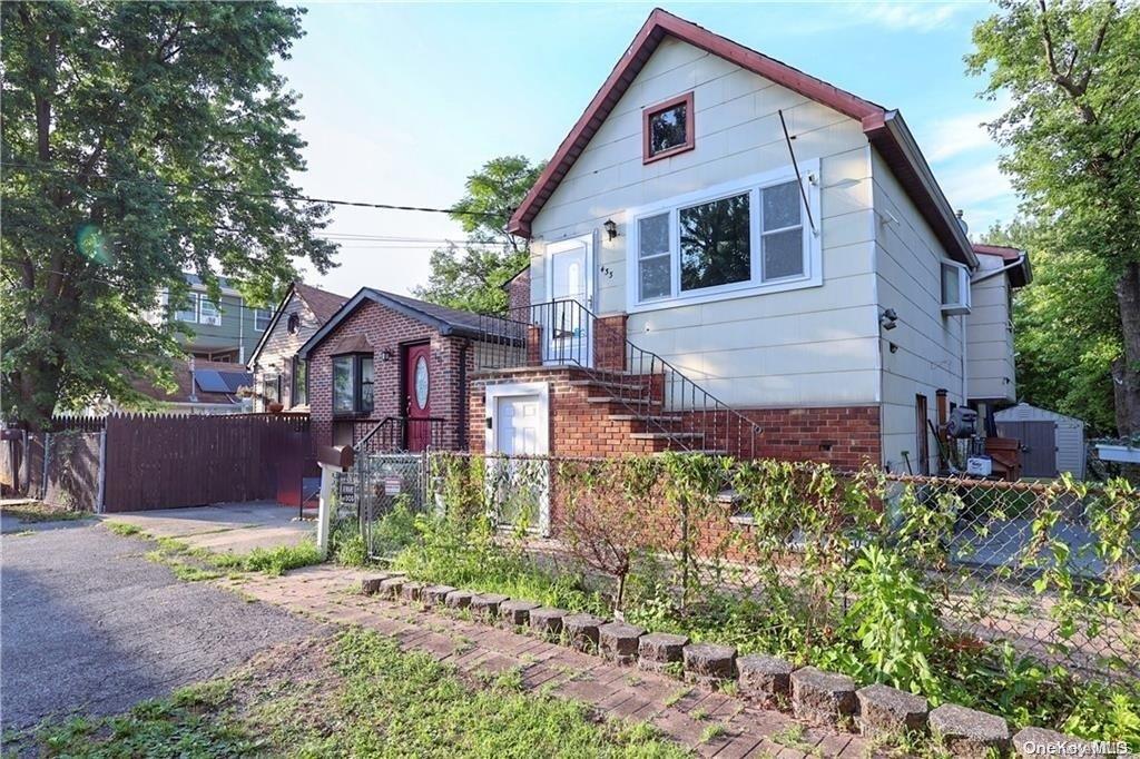 433 Hamden Avenue, Staten Island, NY 10306