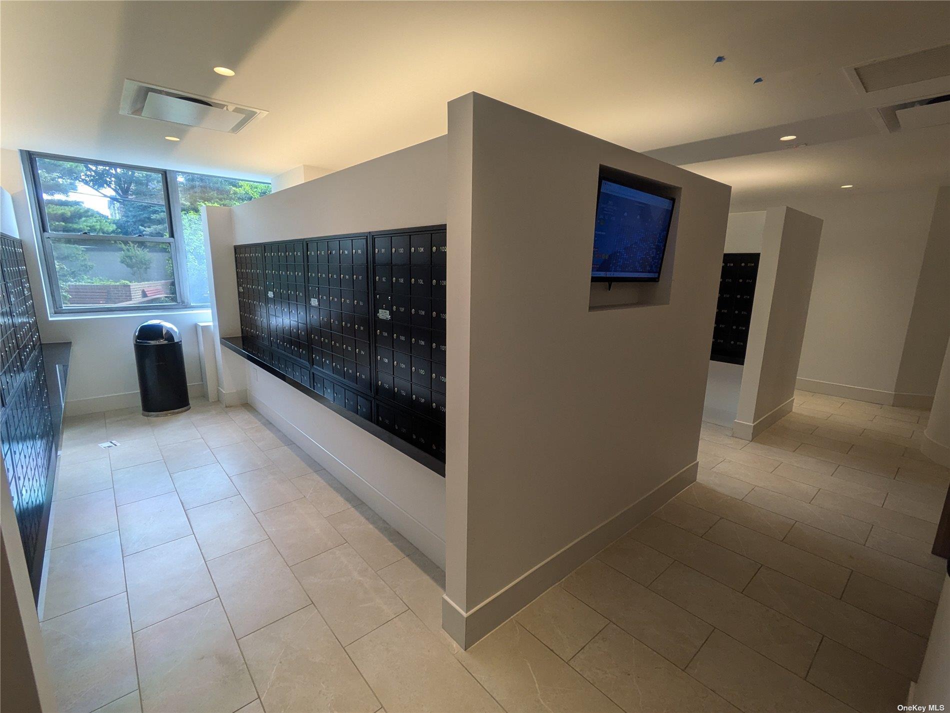 70-25 Yellowstone Boulevard # 12O, Forest Hills, NY 11375