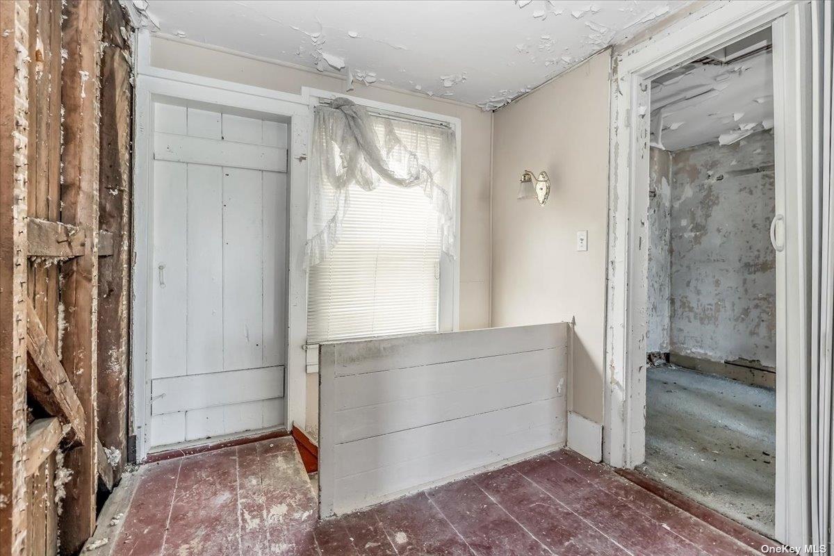 103 3rd Street, Greenport, NY 11944