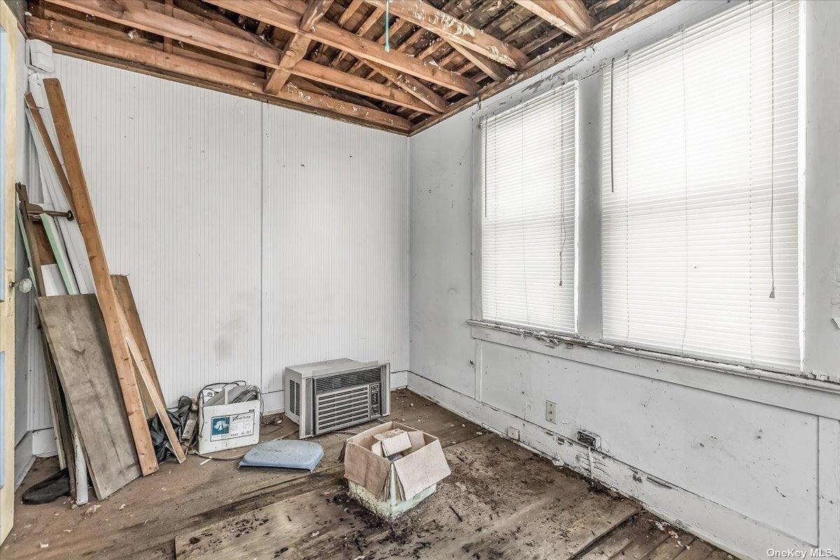 103 3rd Street, Greenport, NY 11944