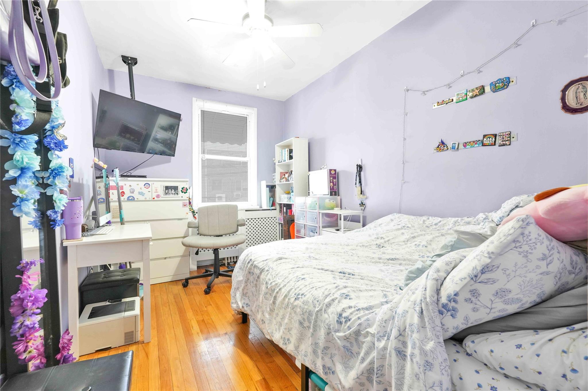 25-37 48th Street, Astoria, NY 11103