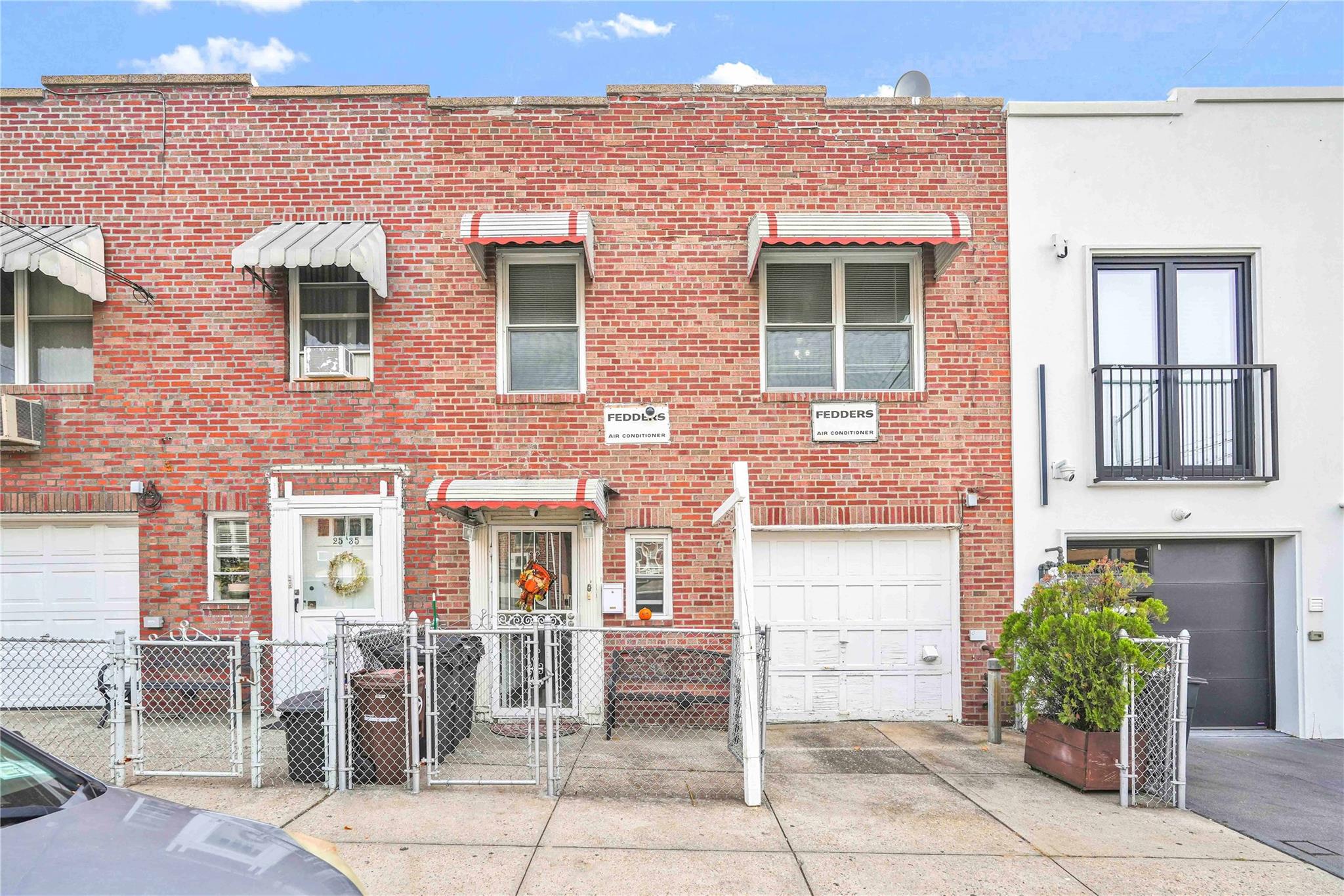 25-37 48th Street, Astoria, NY 11103