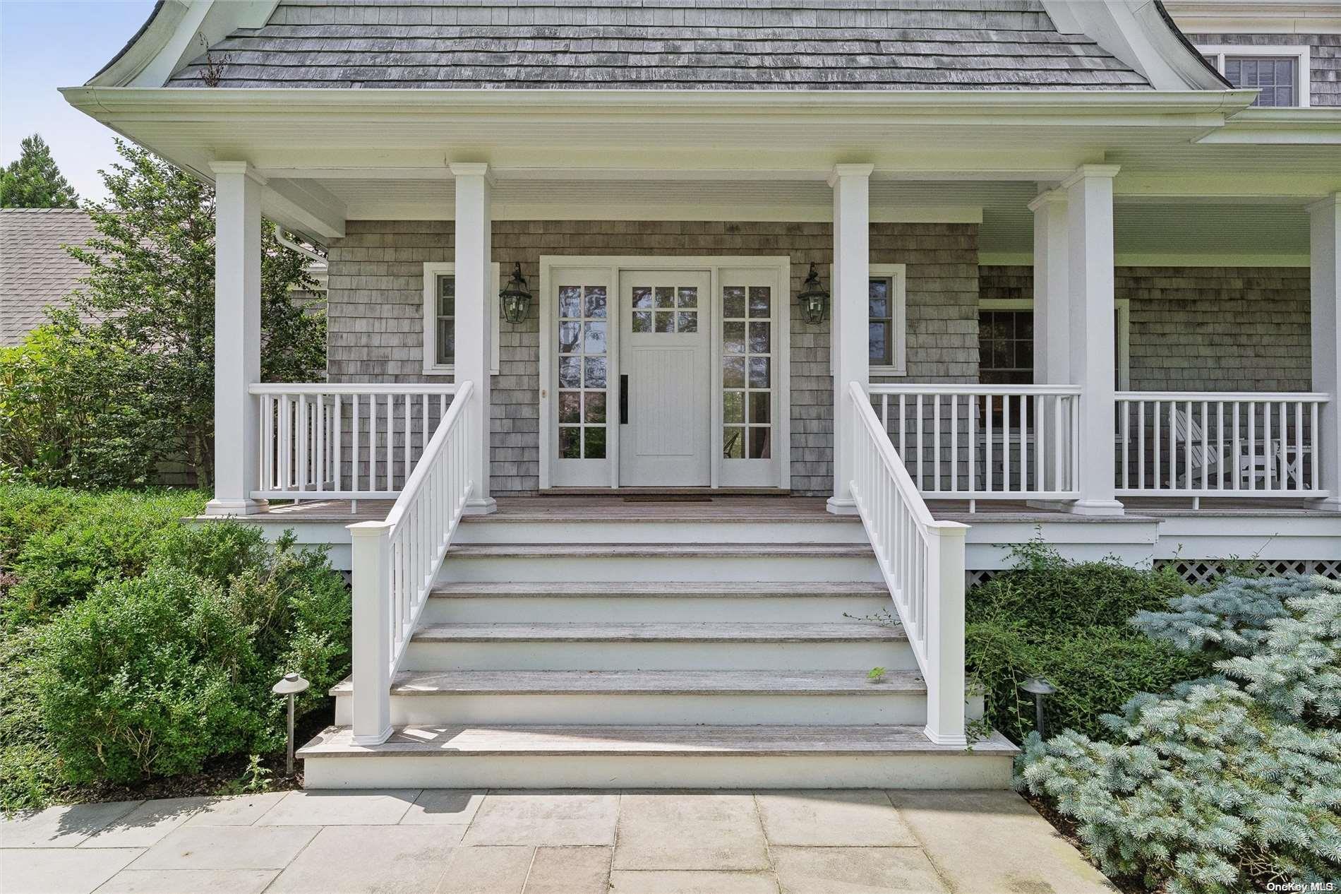 21 Rogers Lane, Remsenburg, NY 11960