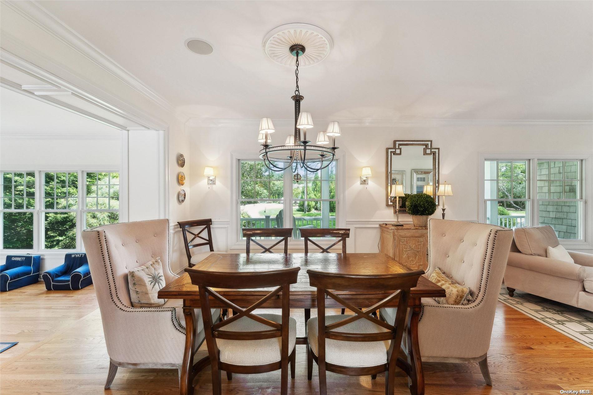 21 Rogers Lane, Remsenburg, NY 11960