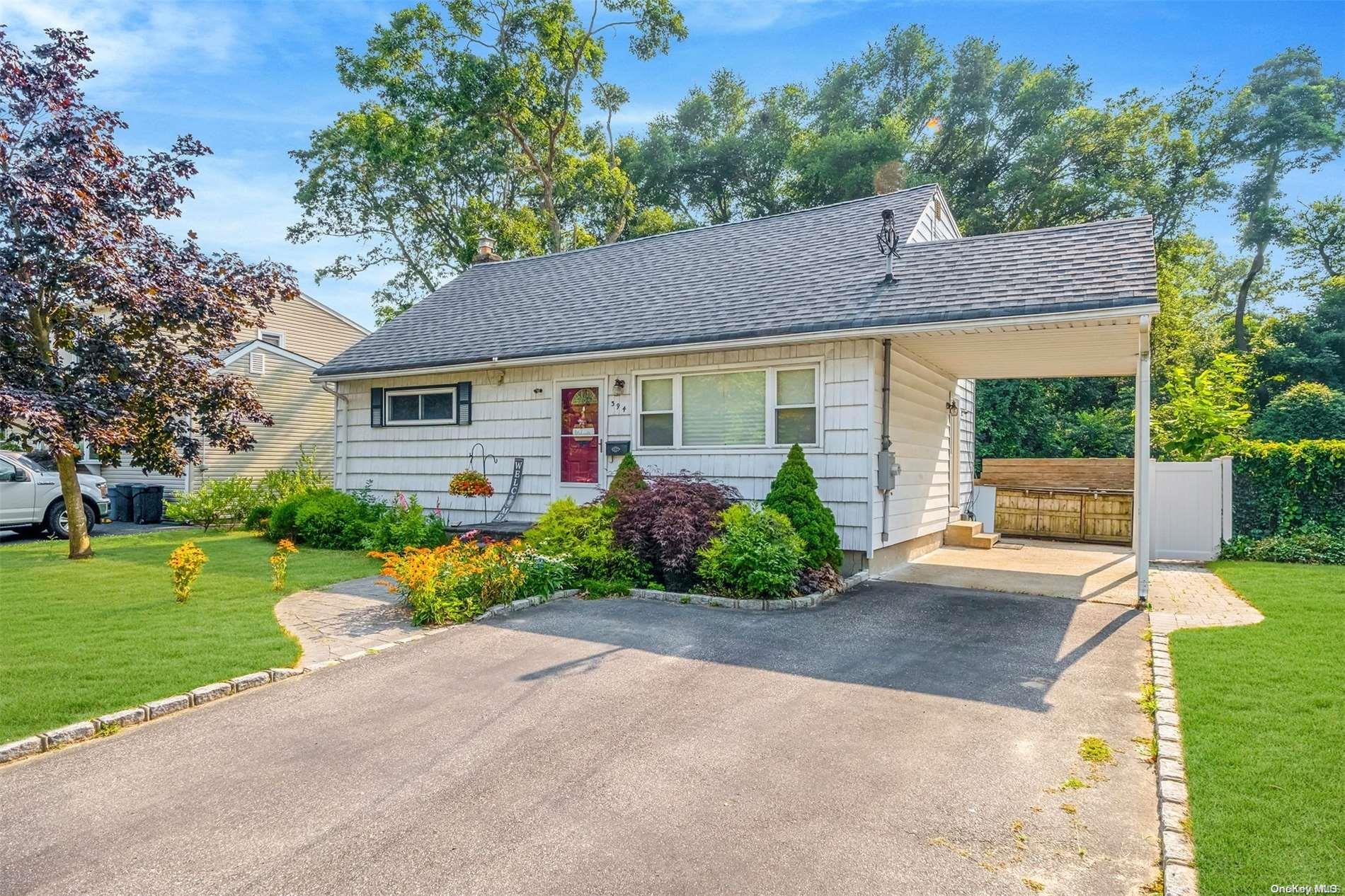 394 Cadman Avenue, West Babylon, NY 11704