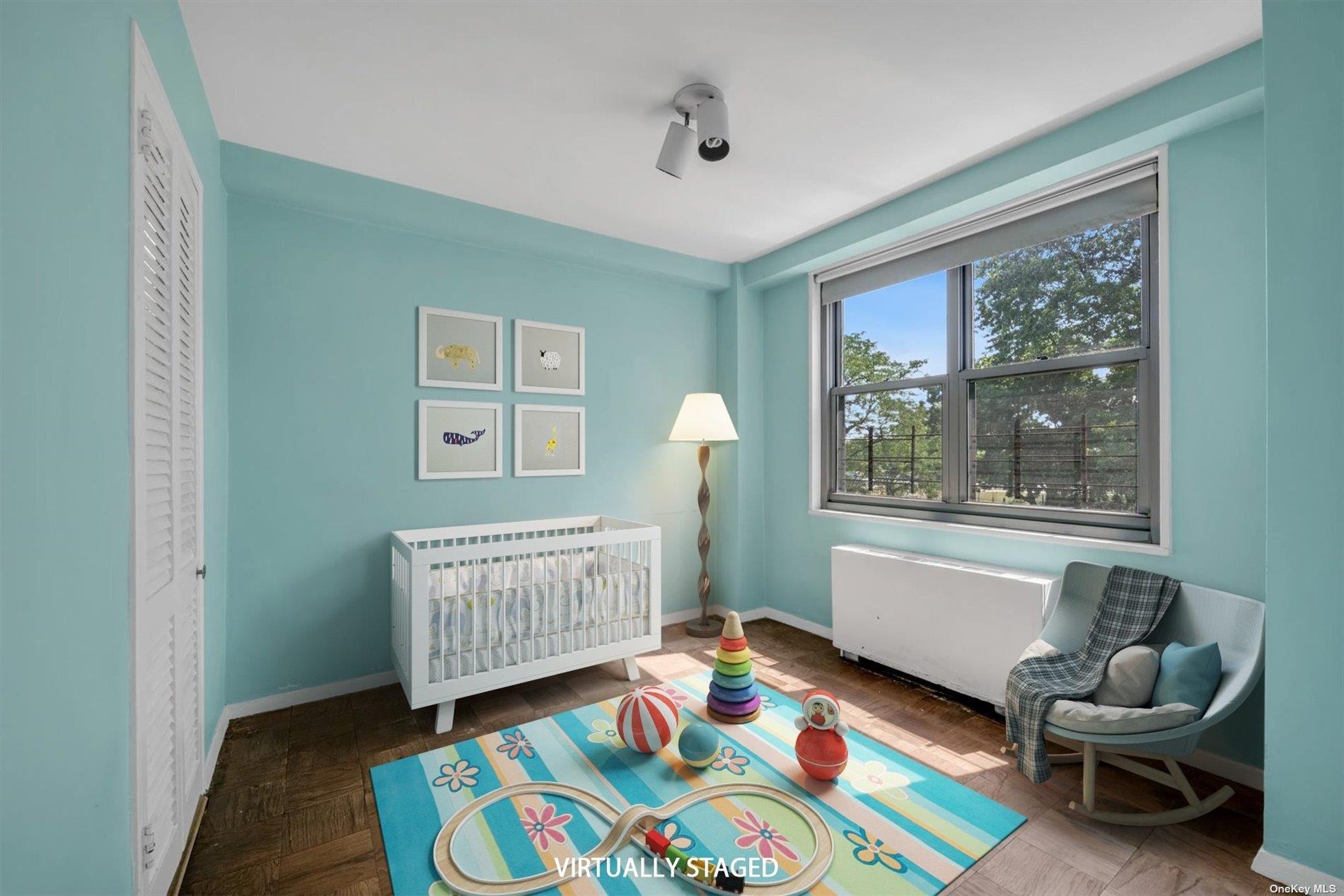 61-20 Grand Central Parkway # C303, Forest Hills, NY 11375