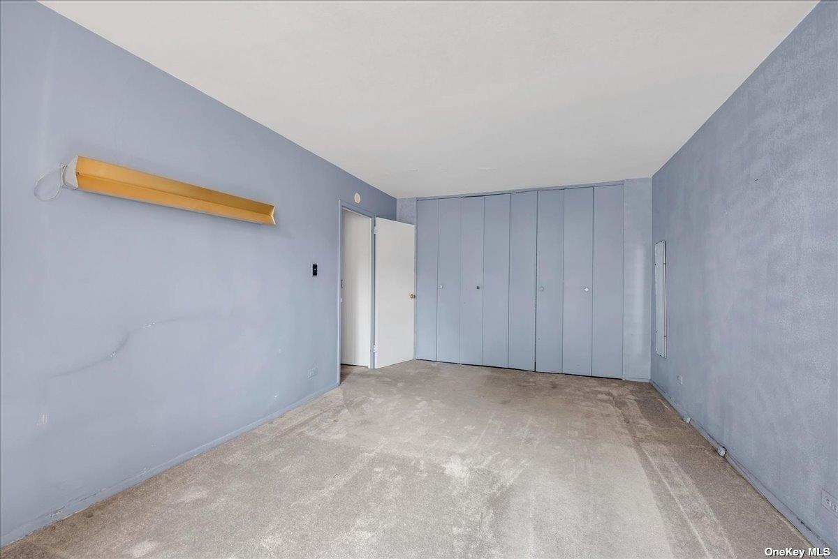 61-20 Grand Central Parkway # C303, Forest Hills, NY 11375