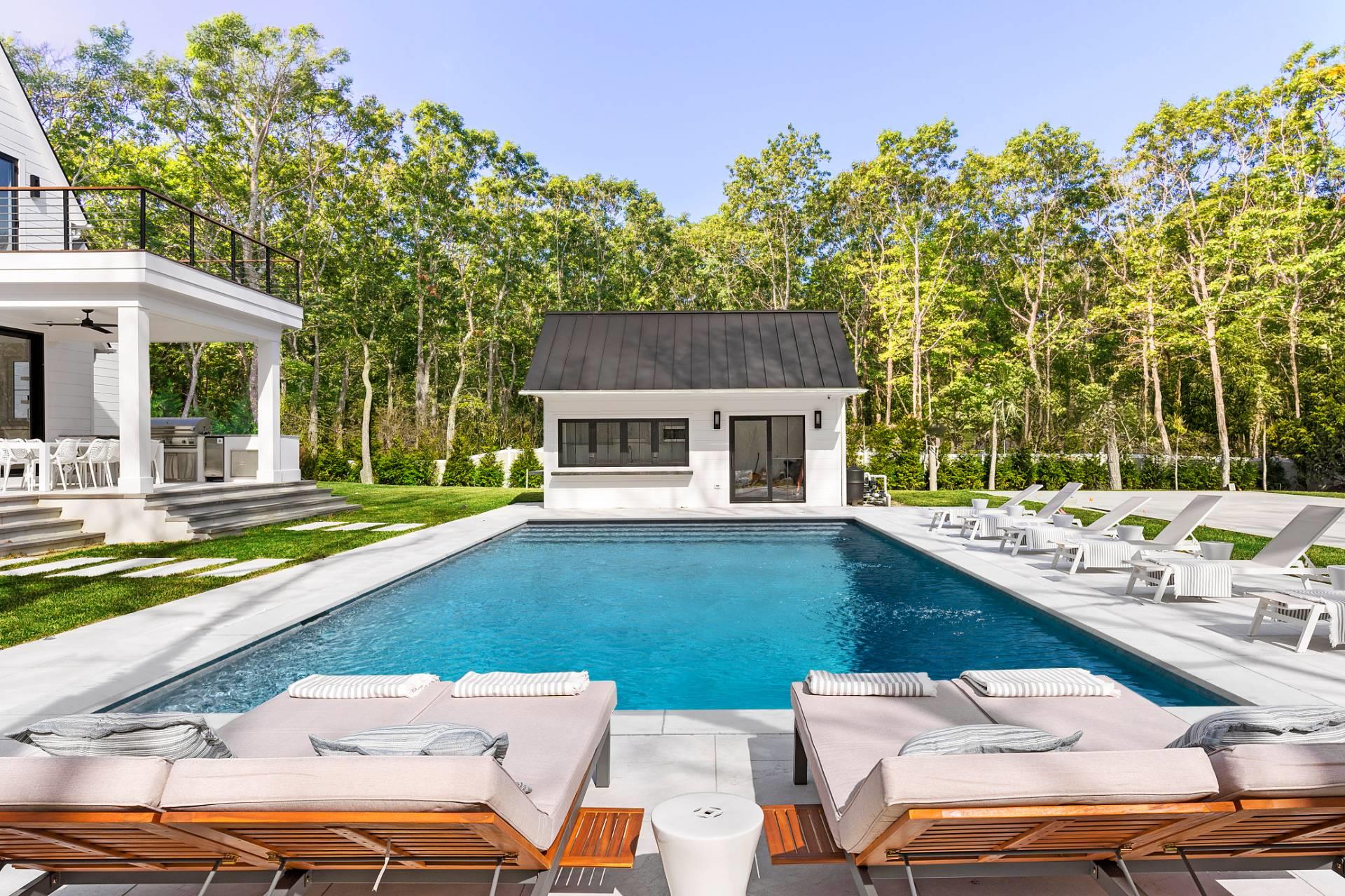 7 Ashwood, Southampton, NY 11968