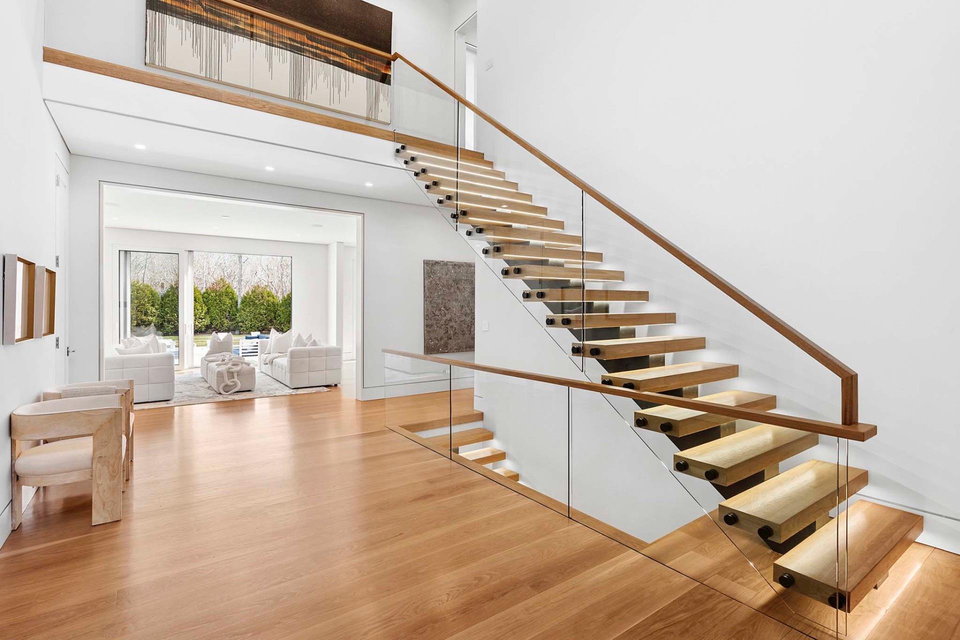 7 Ashwood, Southampton, NY 11968