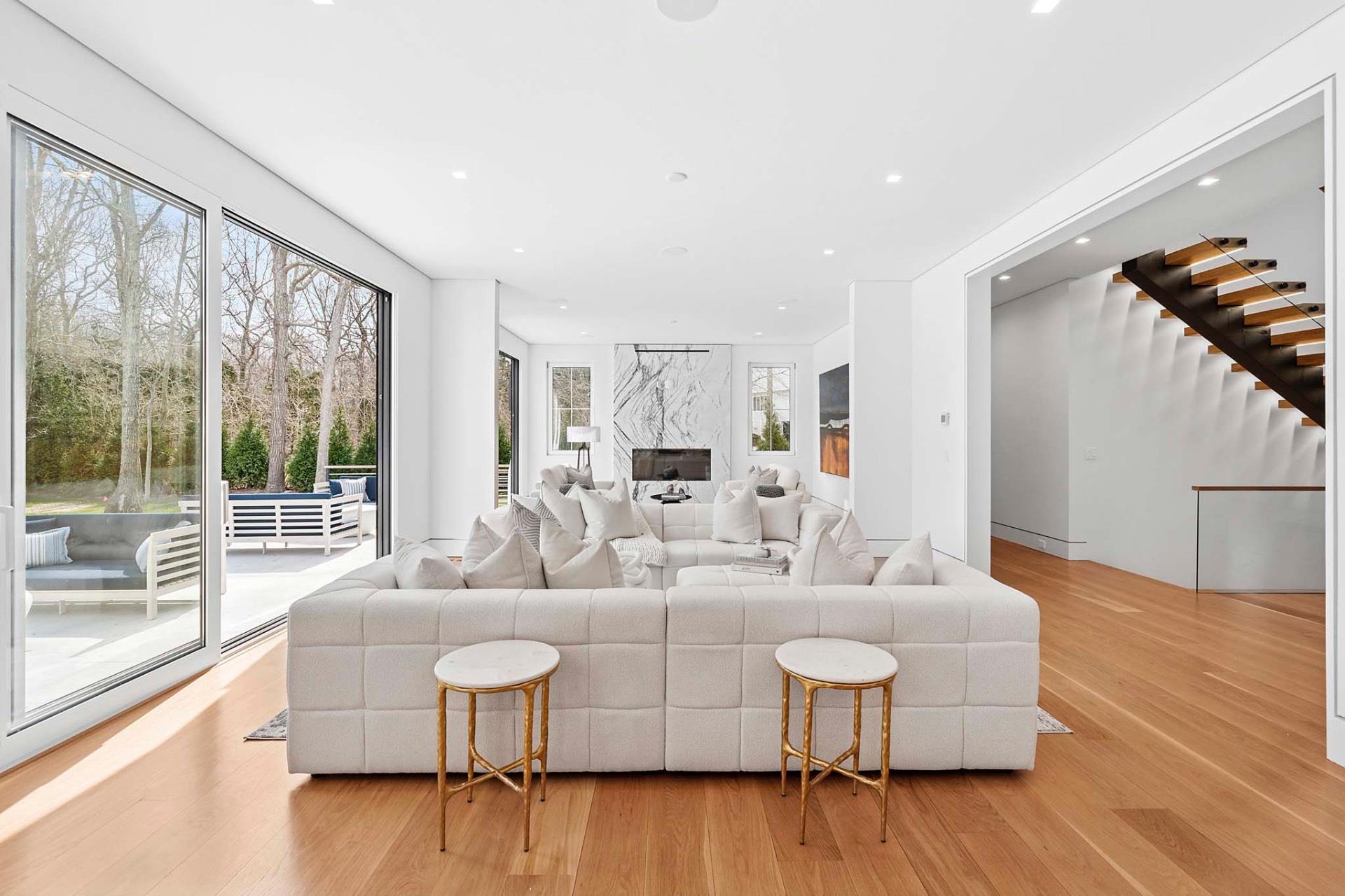 7 Ashwood, Southampton, NY 11968