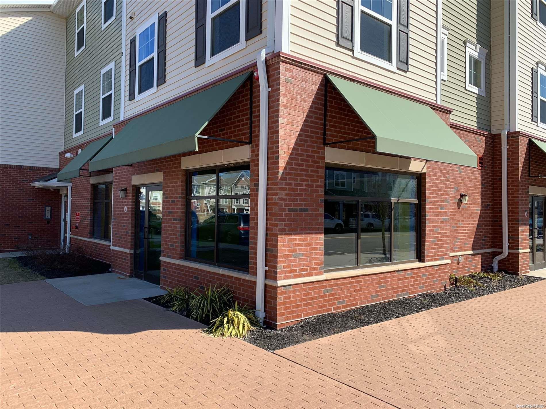 250 Wincoram Way # 670, Coram, NY 11727