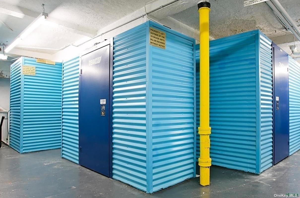 77-12 35 Avenue # A24, Jackson Heights, NY 11372