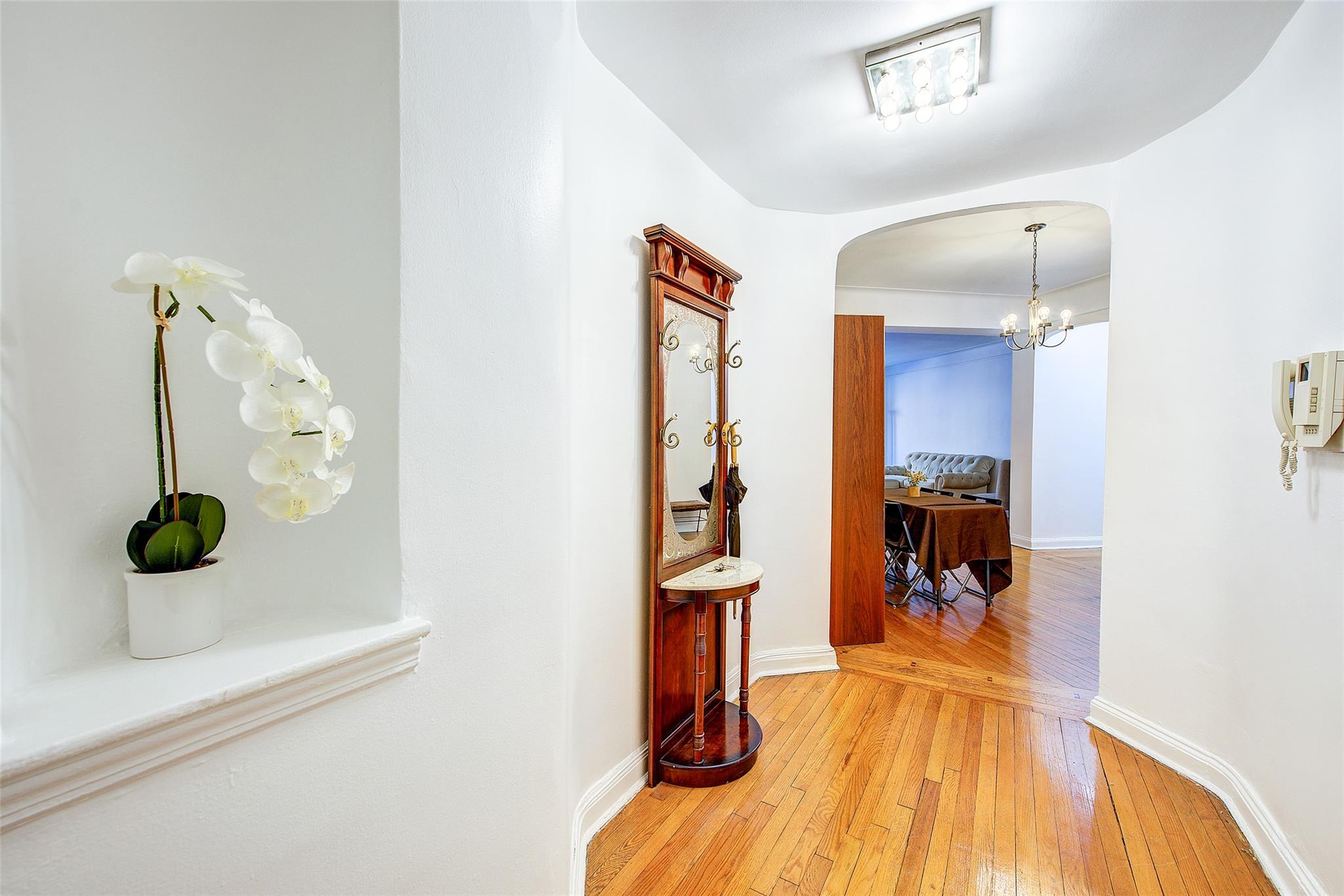 77-12 35 Avenue # A24, Jackson Heights, NY 11372