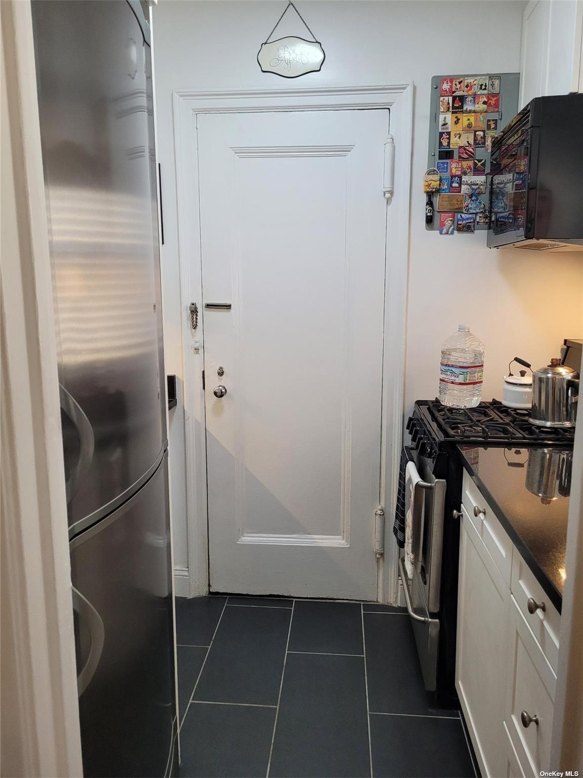 434 E 52 Street # 9A, New York (Manhattan), NY 10022