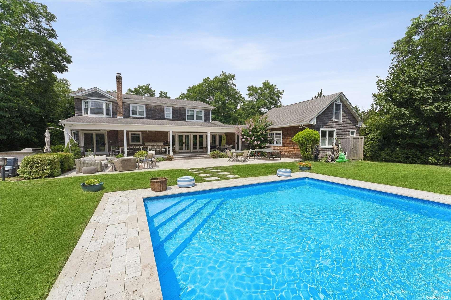 50 Old Main Road, Quogue, NY 11959