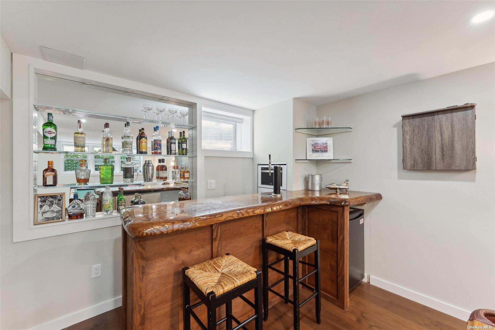 50 Old Main Road, Quogue, NY 11959