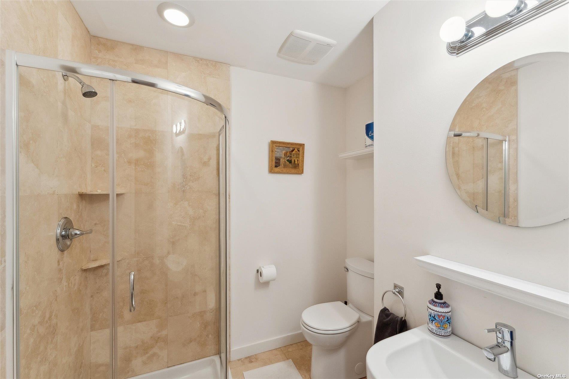 50 Old Main Road, Quogue, NY 11959