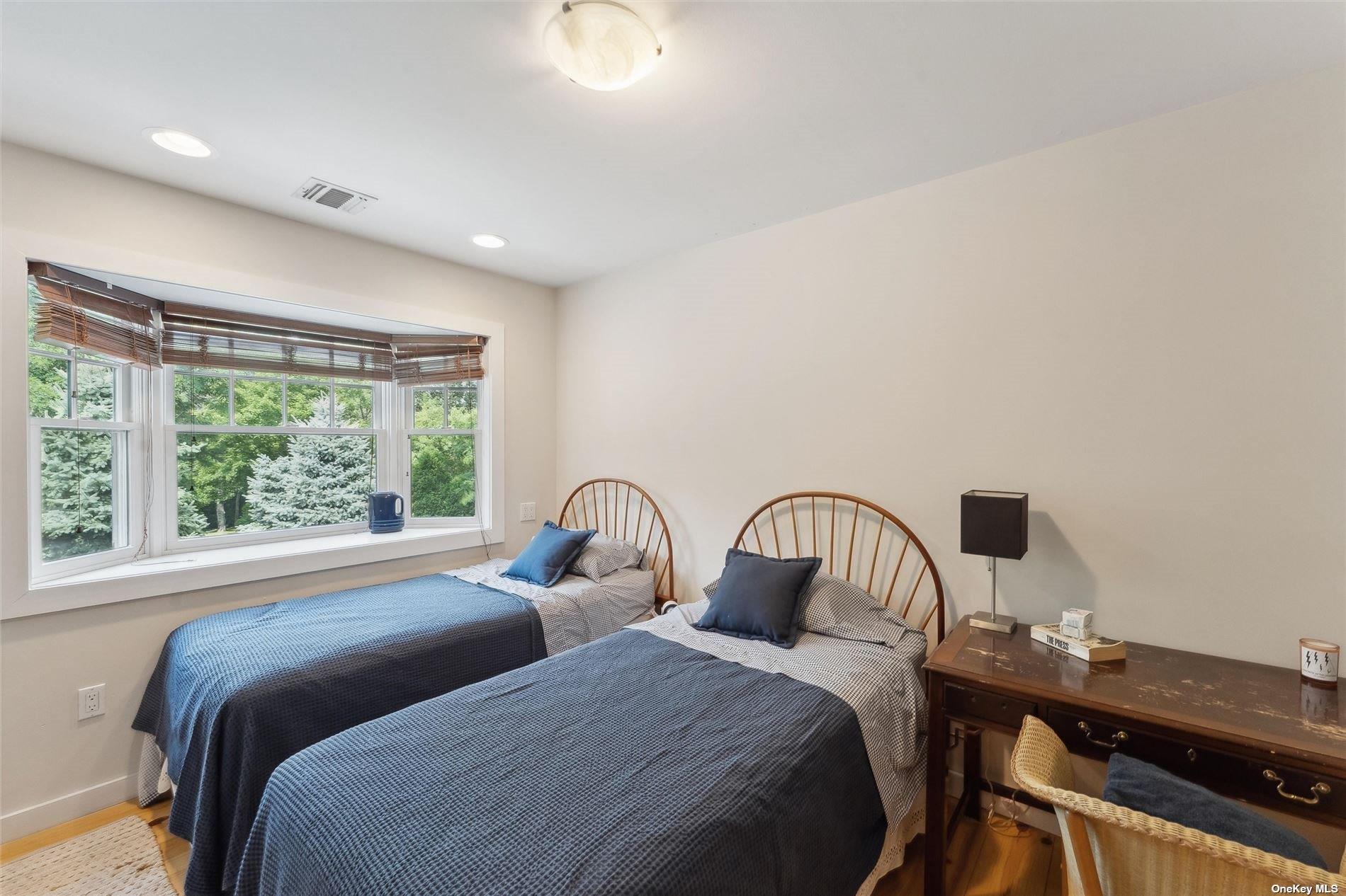 50 Old Main Road, Quogue, NY 11959