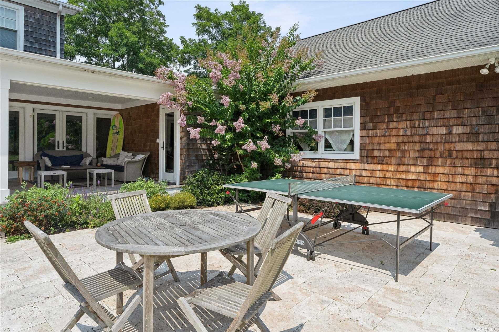 50 Old Main Road, Quogue, NY 11959