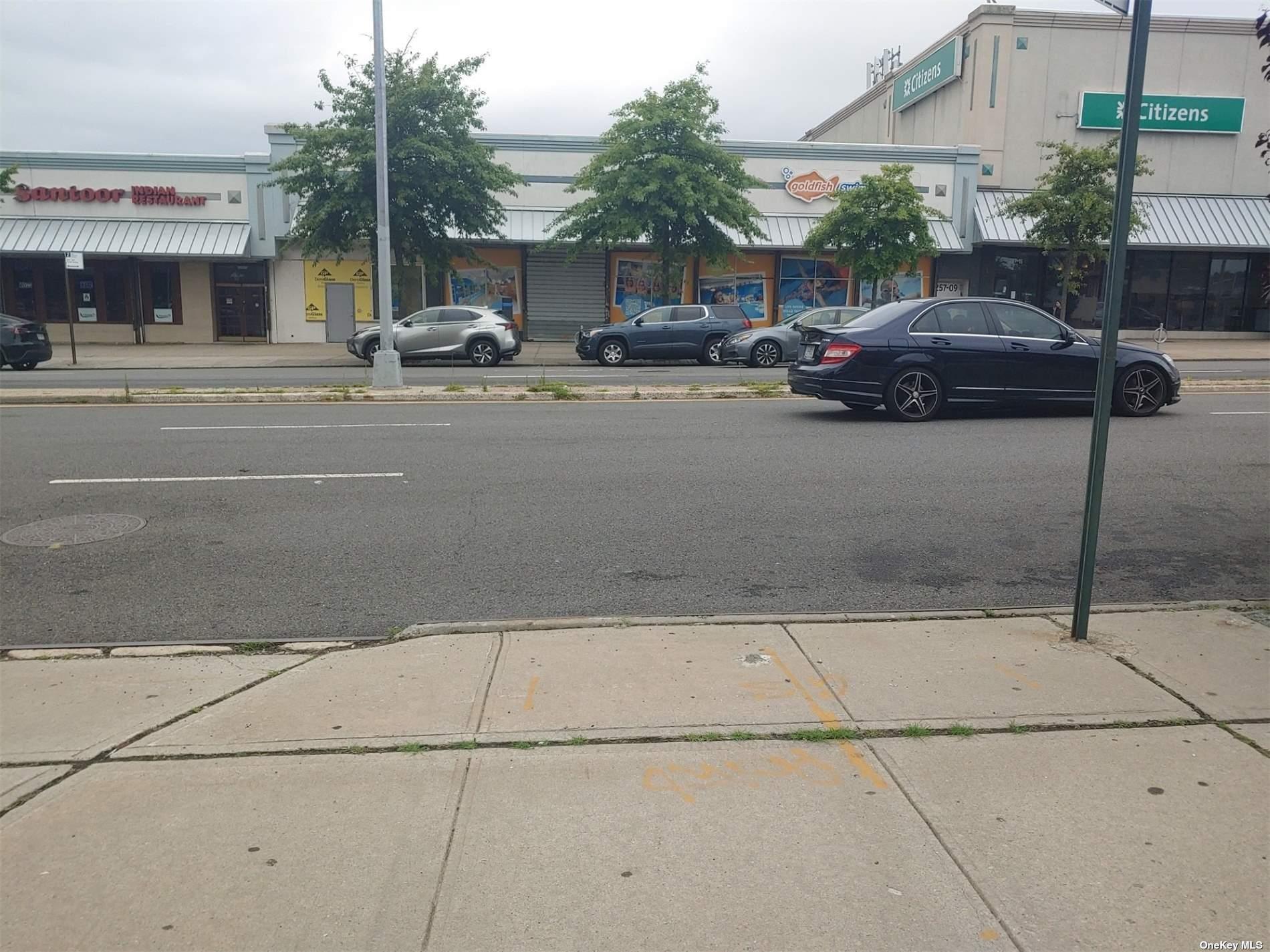 257-10 Union Turnpike # 3, Glen Oaks, NY 11004