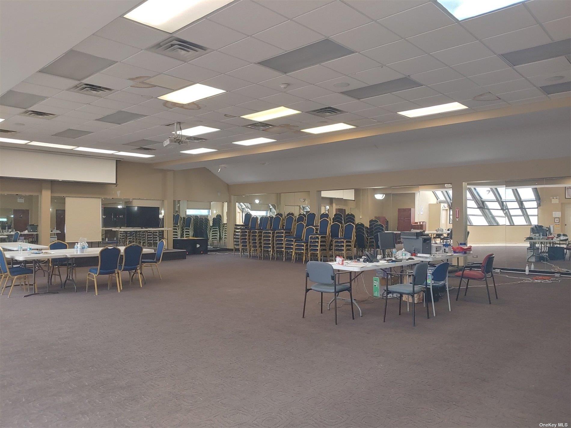 257-10 Union Turnpike # 3, Glen Oaks, NY 11004