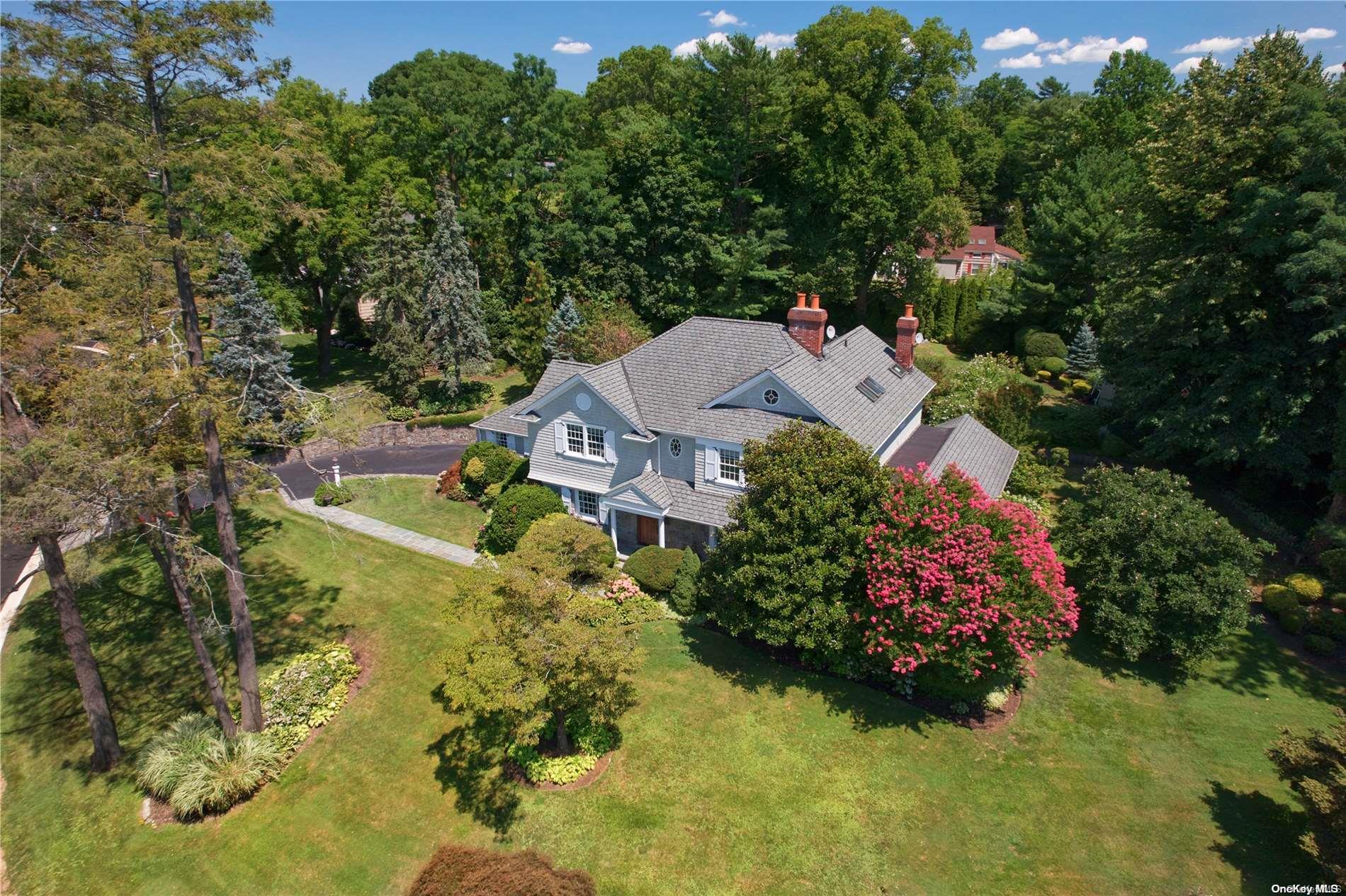 55 Gristmill Lane, Manhasset, NY 11030