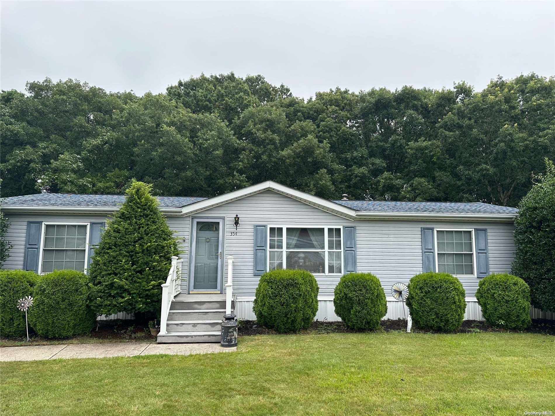 638   #354 Fresh Pond Avenue # 354, Calverton, NY 11933