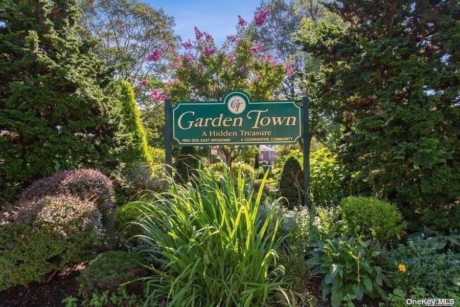 1213 E Broadway # B24, Hewlett, NY 11557