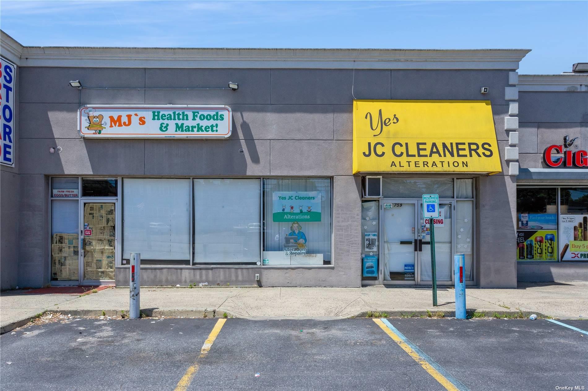 759 Foxhurst Road, Baldwin, NY 11510