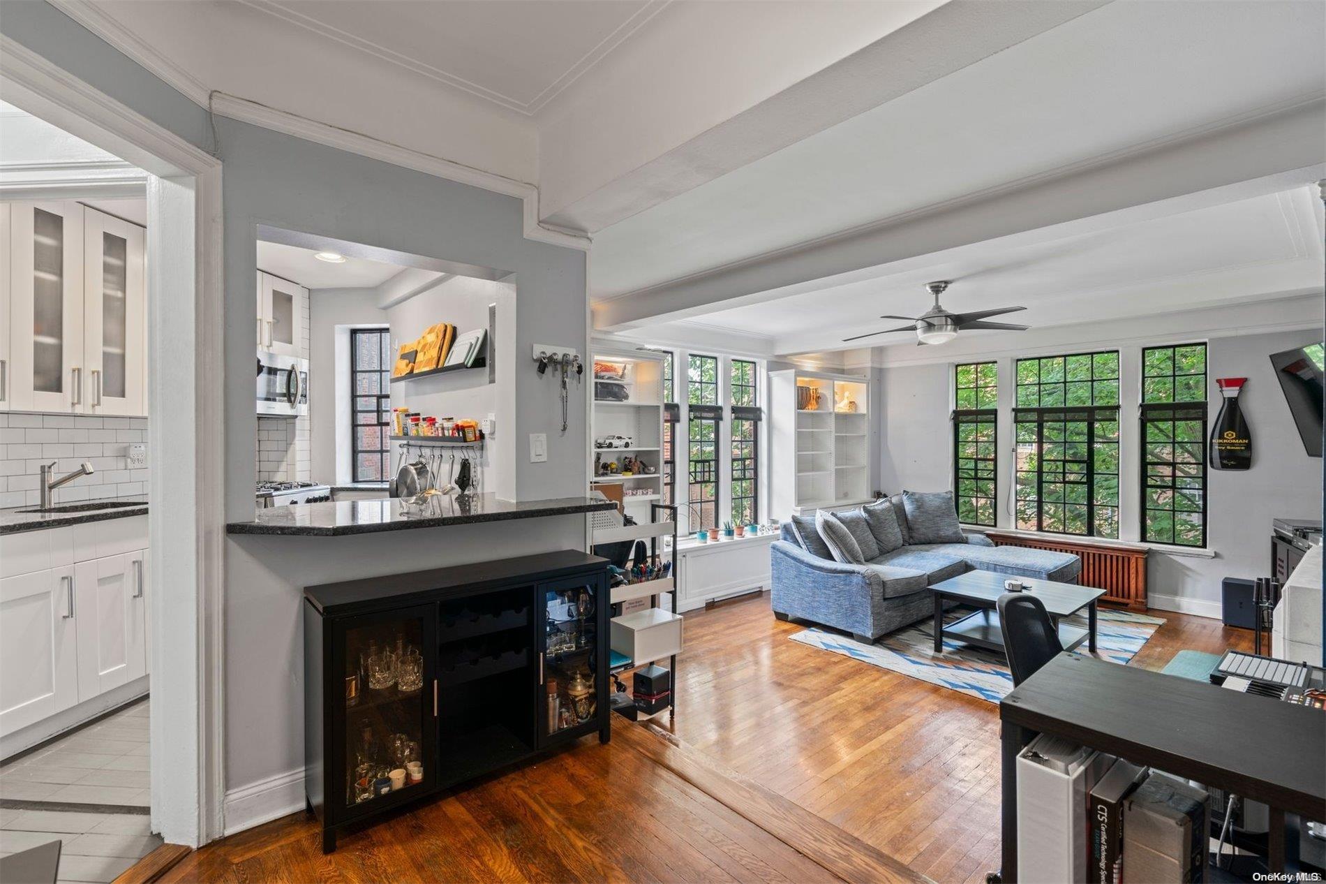 20 Continental Avenue # 4C, Forest Hills, NY 11375