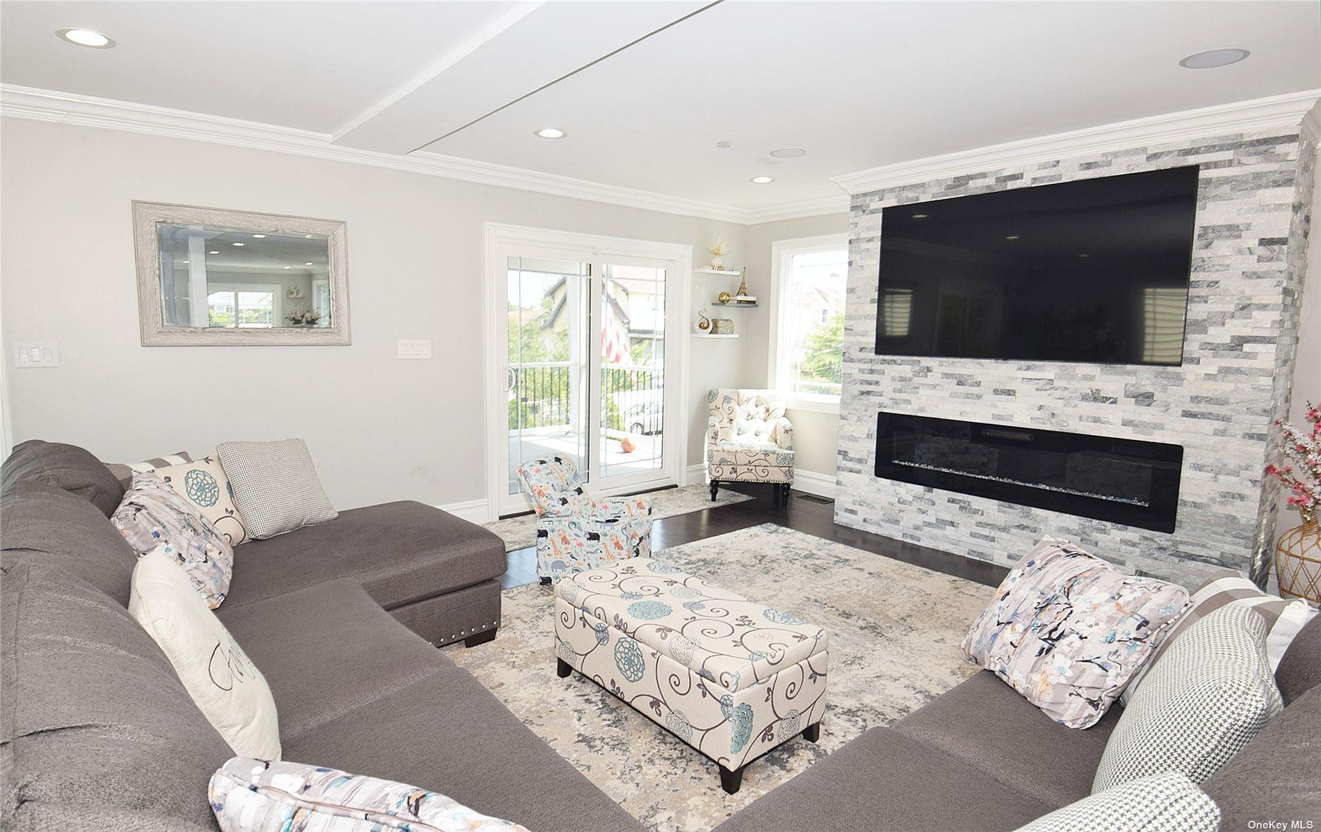 46 E Fulton Street, Long Beach, NY 11561