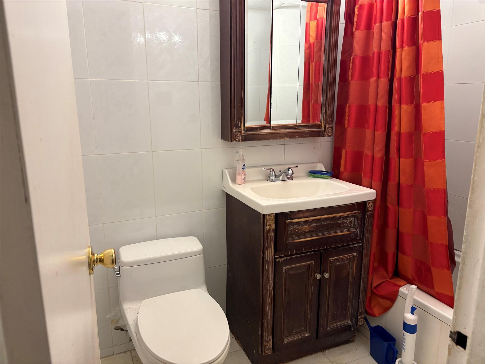 89-15 Parsons Blvd # 11G, Jamaica, NY 11432