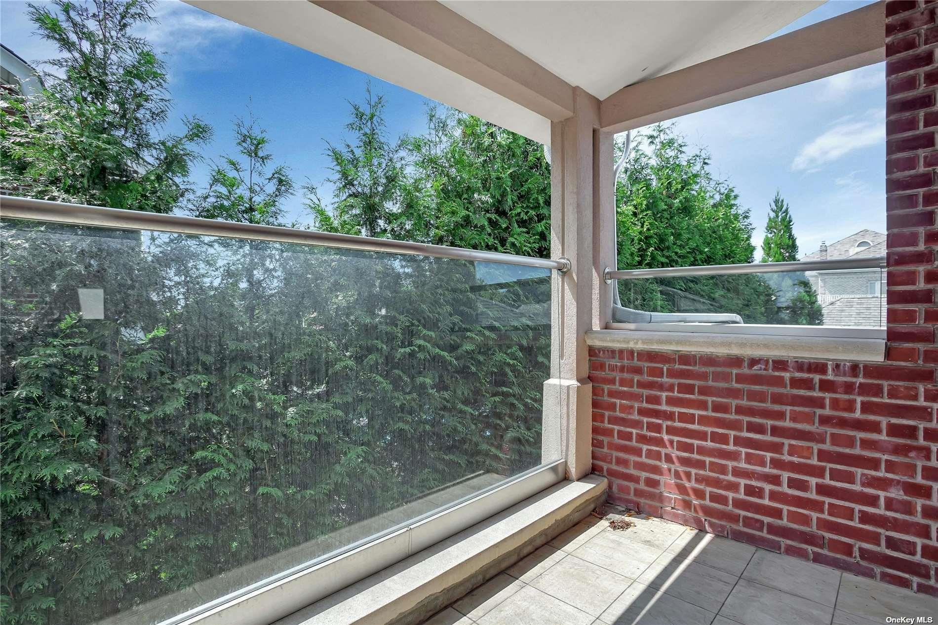 5 Boulevard, Malba, NY 11357